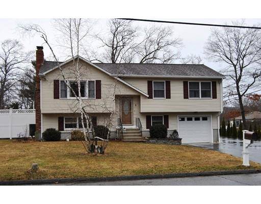 5 Jackson Road, Webster, MA 01570