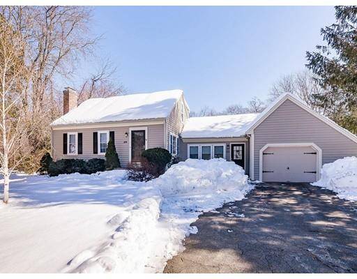 184 Bullard St, Walpole, MA 02081