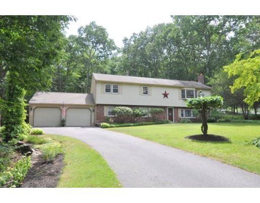 14 Wood Hill Lane, Boxford, MA 01921