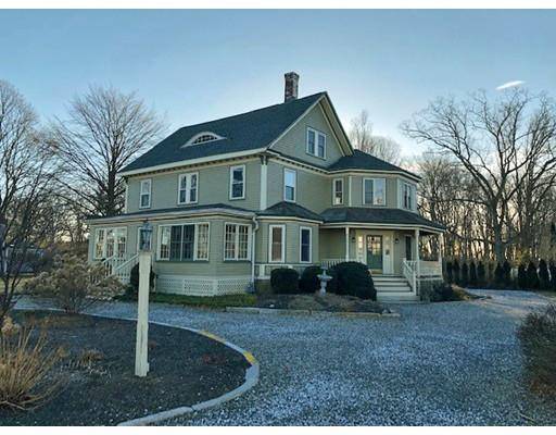 25 East Main Street, Southborough, MA 01772