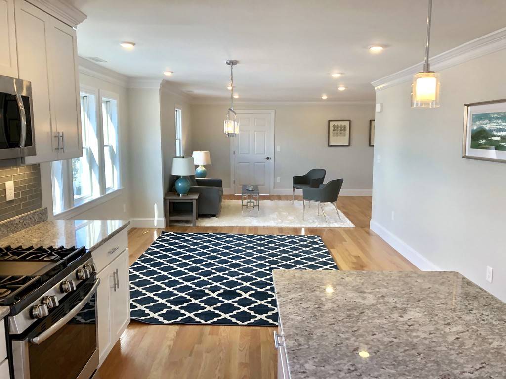 Arlington, MA 02474,21 Foster Street #21