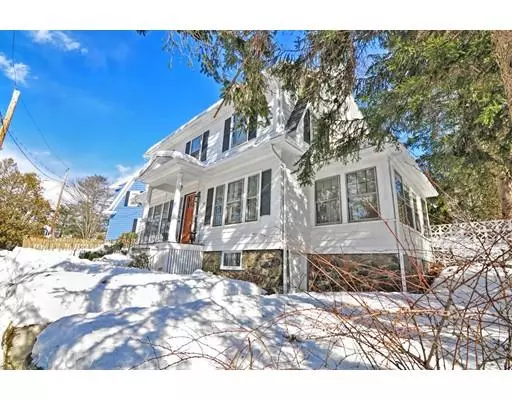 47 Mountwood Rd, Swampscott, MA 01907