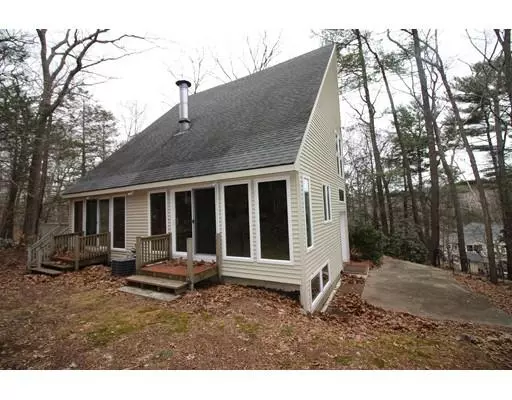 Manchester, MA 01944,132 Old Essex Rd