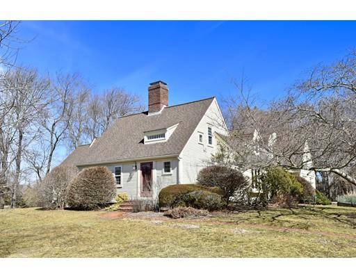 65 Rockland Street, Dartmouth, MA 02748