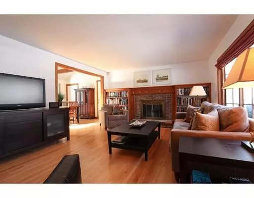 Barnstable, MA 02672,79 Goat Field Lane