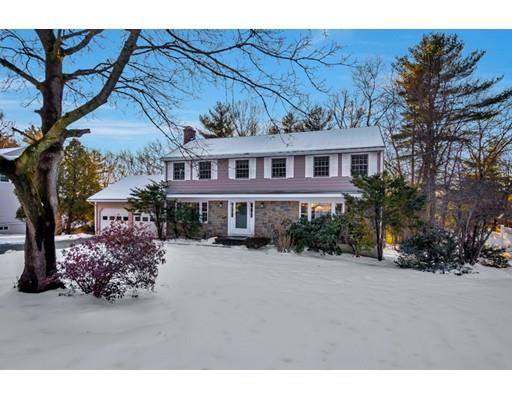 11 Bridle Path Circle, Framingham, MA 01701