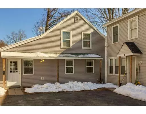 12 E Main St, Ayer, MA 01432