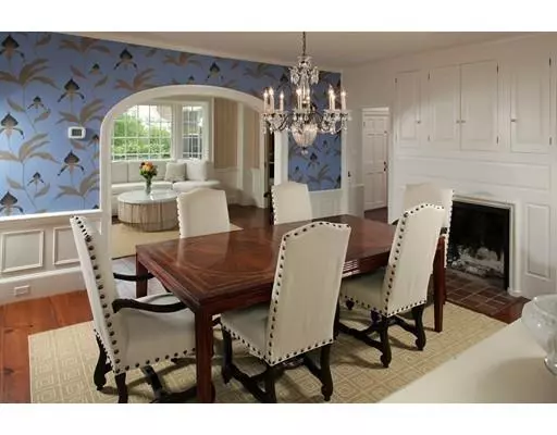 Duxbury, MA 02332,278 Washington St