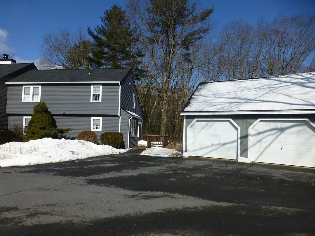 Boxborough, MA 01719,118 Russet Ln #118