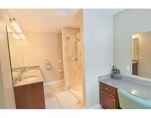 East Longmeadow, MA 01028,20 Betterly