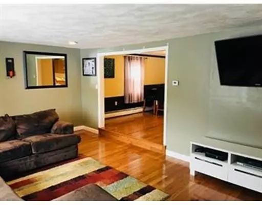 Peabody, MA 01960,29 Arnold Ave