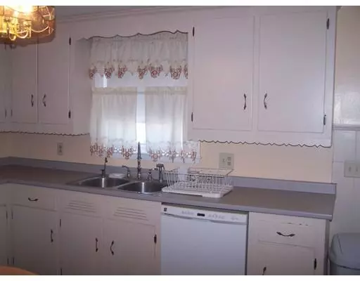 Peabody, MA 01960,19 Hingston Street
