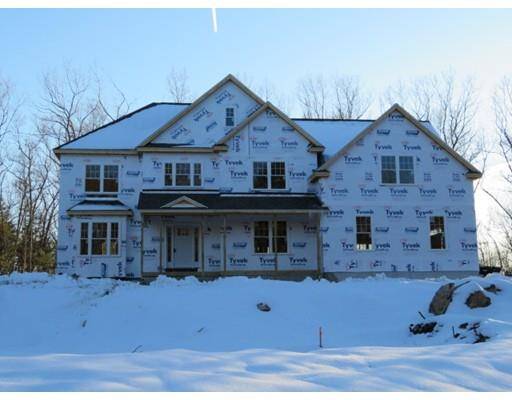 24 Paugus Trail, Groton, MA 01450