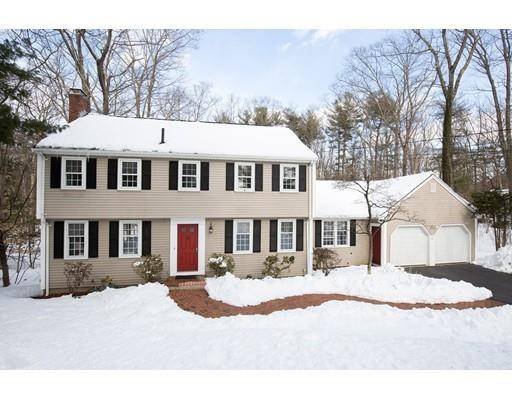 62 Woodridge Rd, Wayland, MA 01778