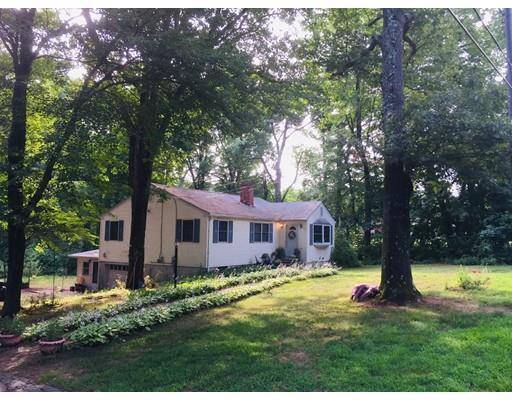 788 Somers Rd, East Longmeadow, MA 01028