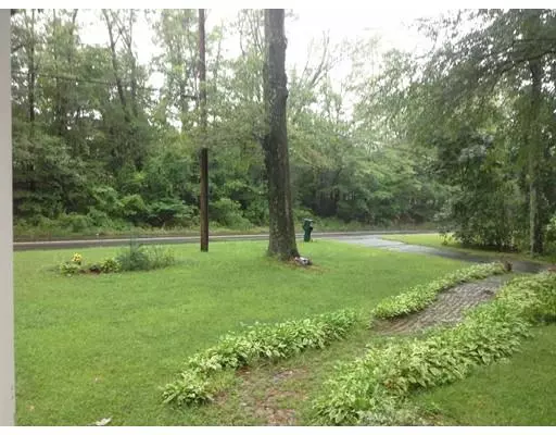 East Longmeadow, MA 01028,788 Somers Rd