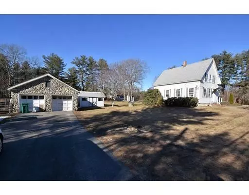 Hanson, MA 02341,894 Whitman St