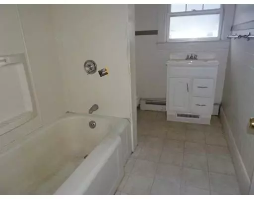 Marlborough, MA 01752,97 Howe St