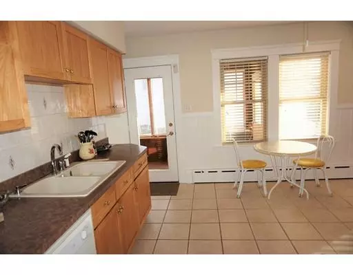 Southbridge, MA 01550,63 Highland St