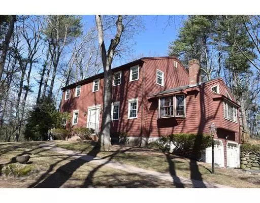 18 Coolidge Cir, Northborough, MA 01532