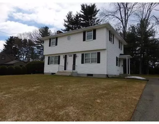 Ludlow, MA 01056,82 Edgewood Road