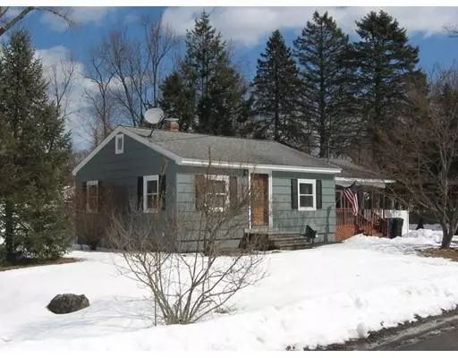 30 Lannon Ave, Dracut, MA 01826