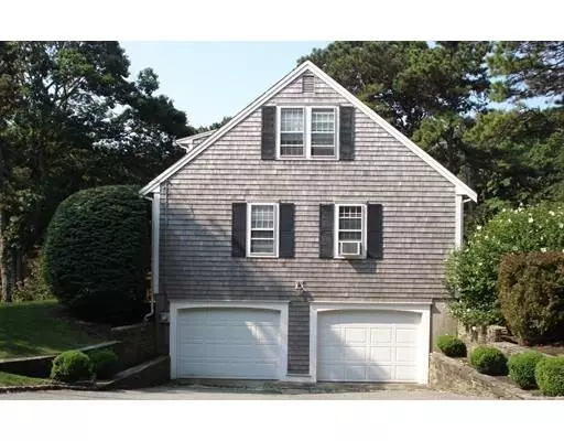 Yarmouth, MA 02675,72 Seminole Dr