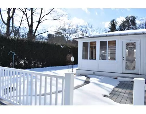 Northampton, MA 01062,5 Winchester Ter