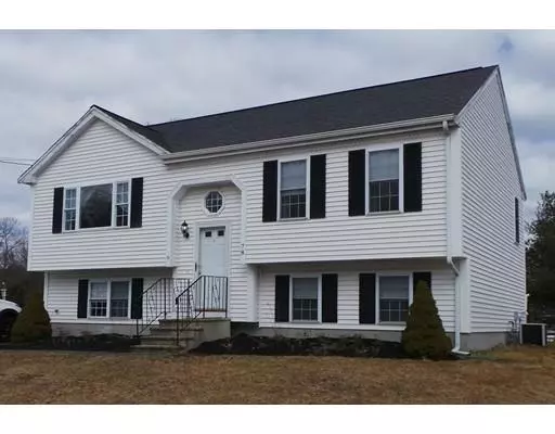 78 Tynan, Taunton, MA 02718