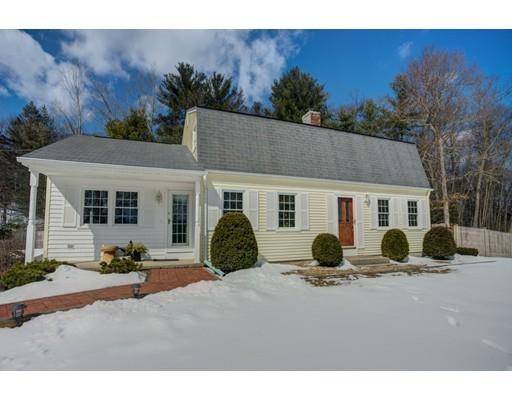 47 Crescent St, Ware, MA 01082