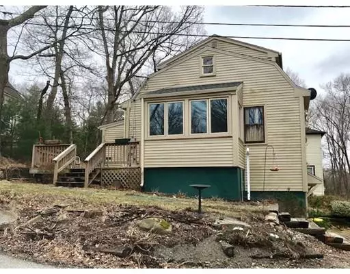 26 Louis St, Northbridge, MA 01588