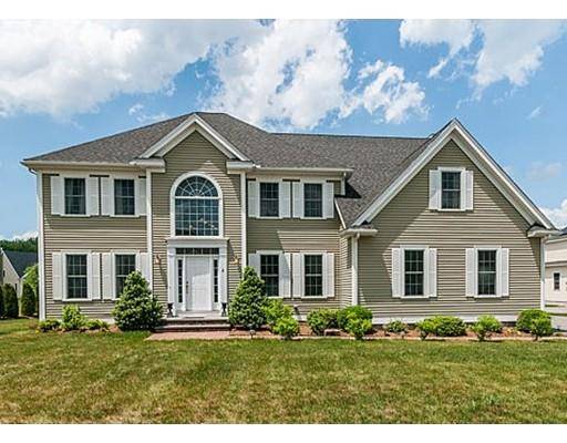 4 Meeting House Circle, Bedford, MA 01730