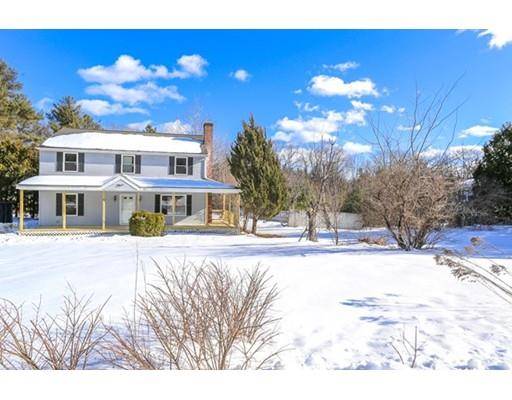 90 Lakeshore Dr, Winchendon, MA 01475