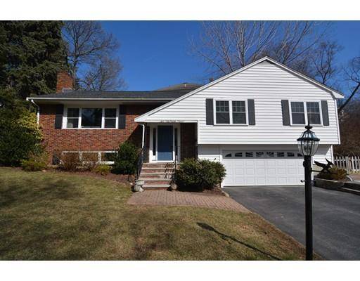 10 Wickham Rd, Winchester, MA 01890