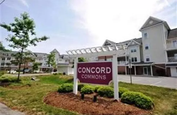 Concord, MA 01742,95 Conant St #311