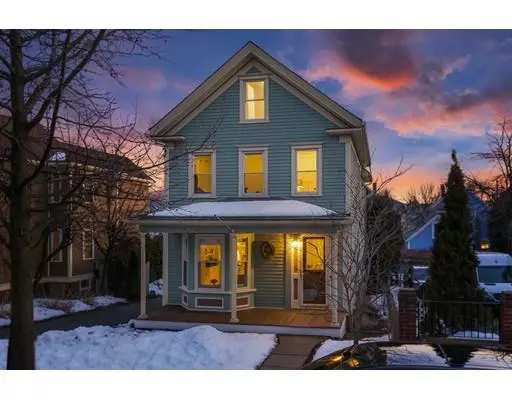 22 Berkeley St, Somerville, MA 02143