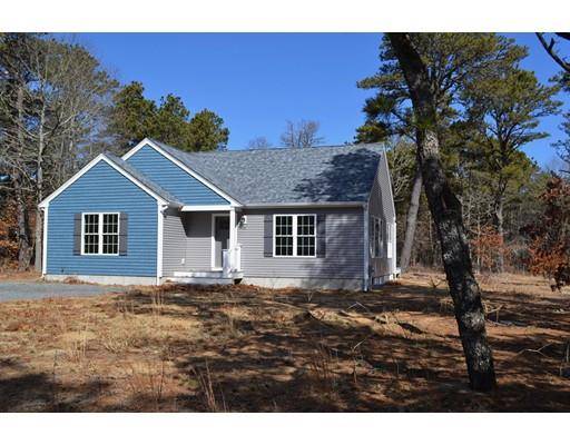 10 Cedar Ln, Dennis, MA 02639