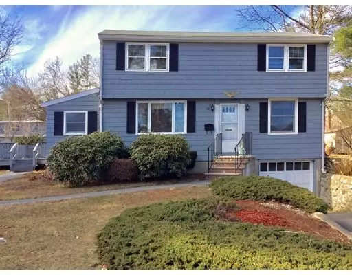 28 Highland Ave, Lynnfield, MA 01940