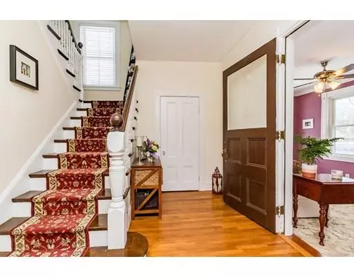 Newton, MA 02466,54 Woodbine St.