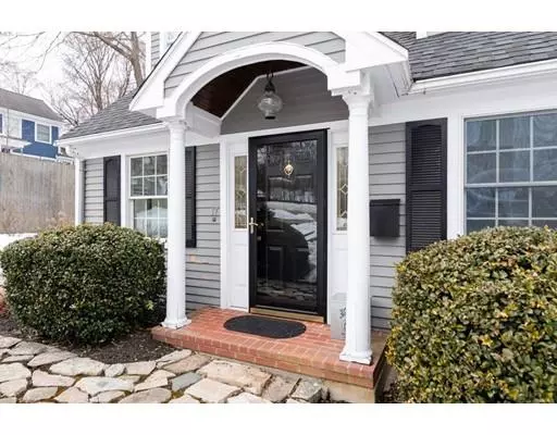 Cohasset, MA 02025,17 Norfolk Rd