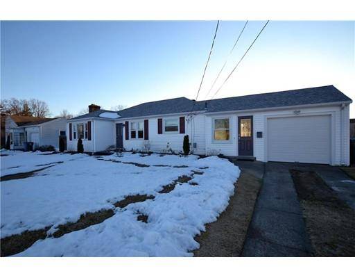 Cranston, RI 02910,11 Fielding Rd