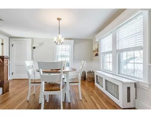 North Andover, MA 01845,12 Young Road