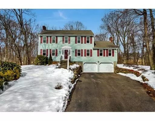 7 Stonybrook Dr, Ashland, MA 01721