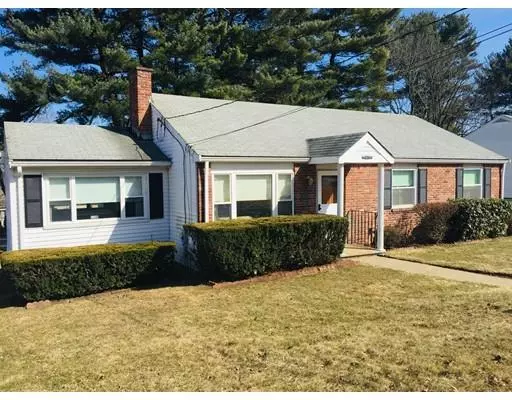 22 Augustus Road, Waltham, MA 02452