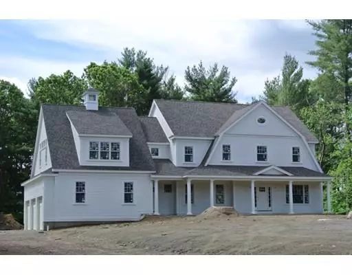 4 Stagecoach Lane, Dover, MA 02030