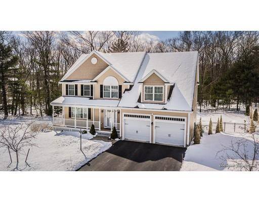 17 Crystal Circle, Tewksbury, MA 01876