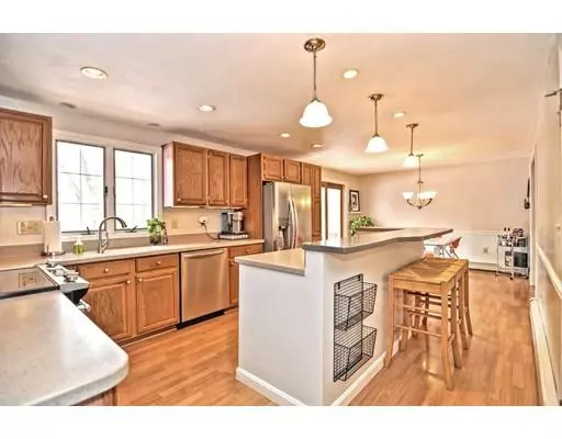 Milford, MA 01757,37 Howard St