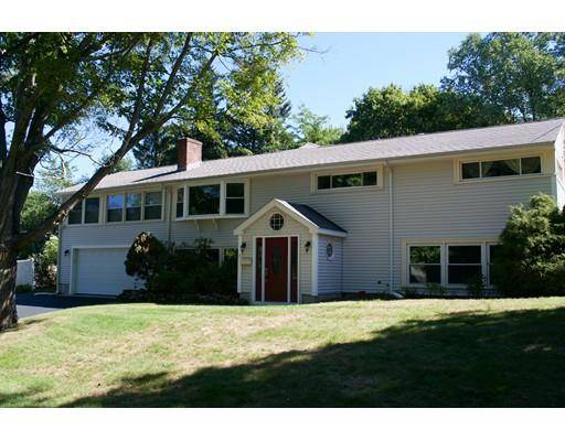 5 Minute Man Ln, Lexington, MA 02421