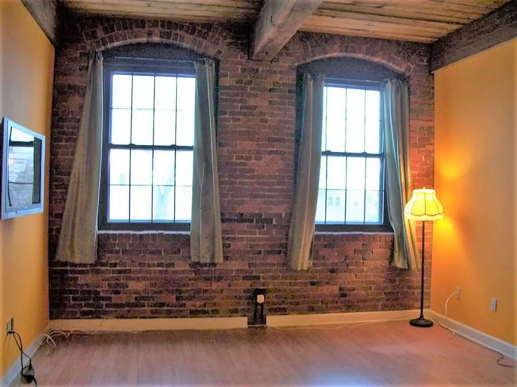 Beverly, MA 01915,50 Rantoul Street #307S