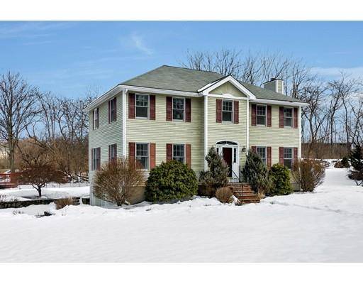 8 Eugene Dr, Winchester, MA 01890